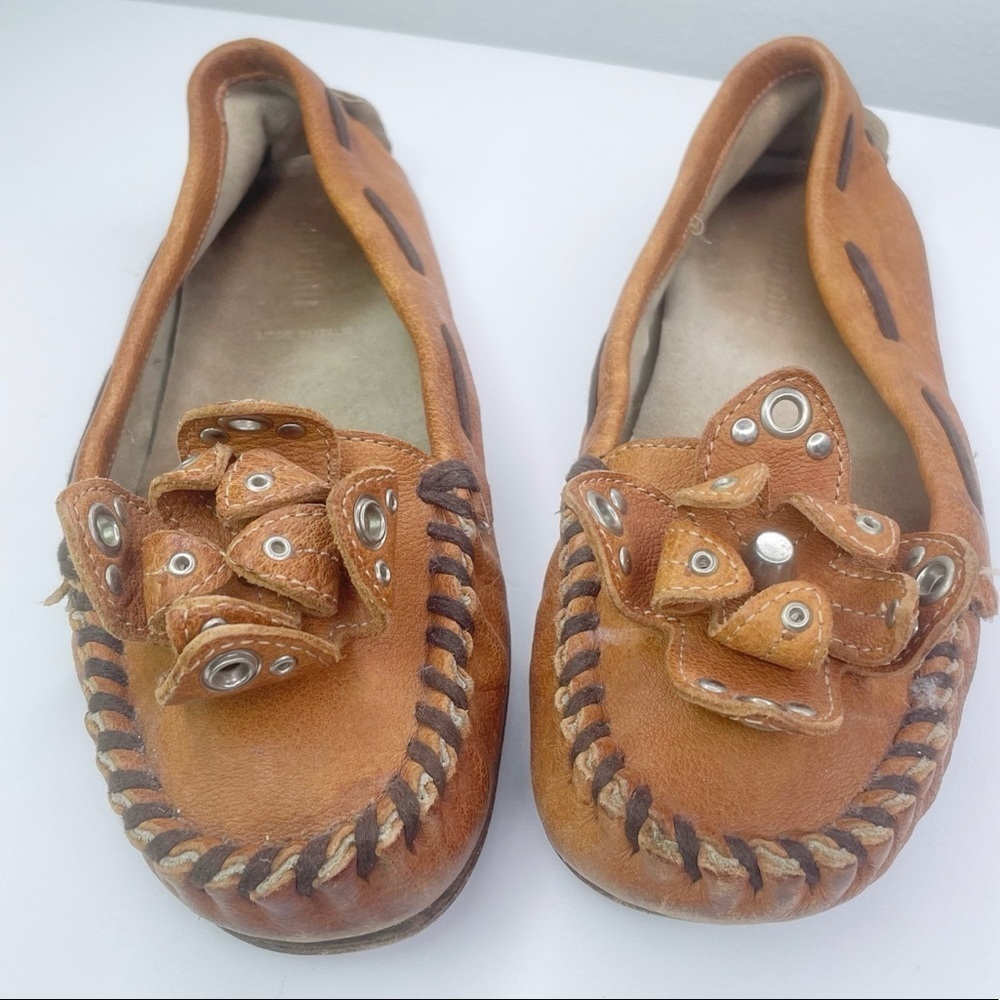 Miu Miu Moccasins Made in Italy Floral Embellishment w/ grommet detailing EU 36 - Picture 1 of 14